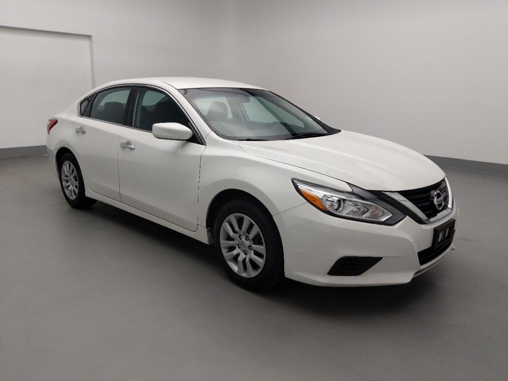 2017 Nissan Altima - Passenger Front Bumper
