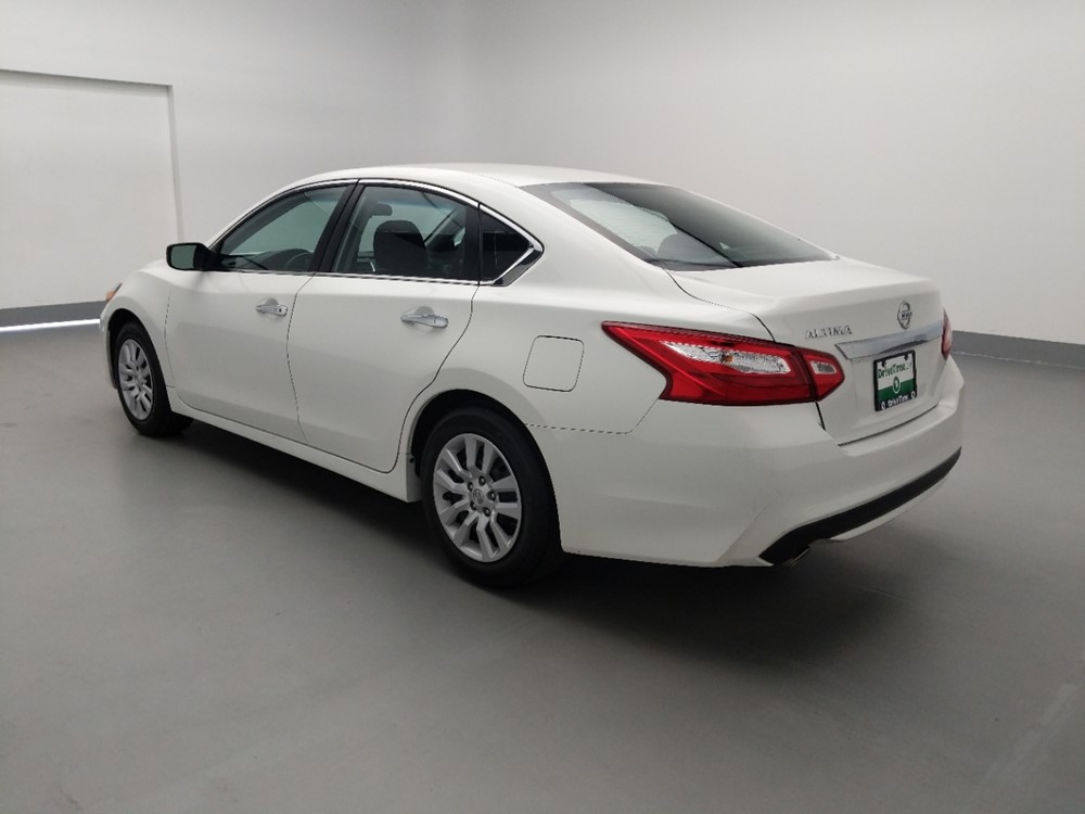 2017 Nissan Altima - Driver Rear Bumper