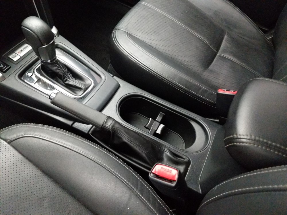 2017 Subaru Forester - Center Console/Cup Holders