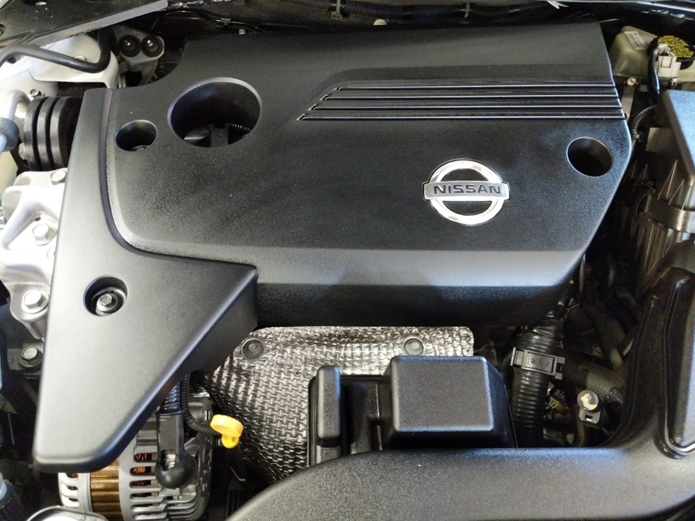 2015 Nissan Altima - Engine