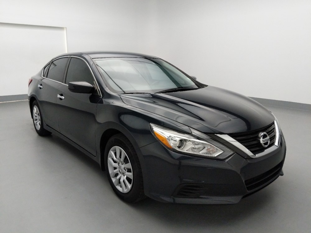 2016 Nissan Altima - Passenger Front Bumper