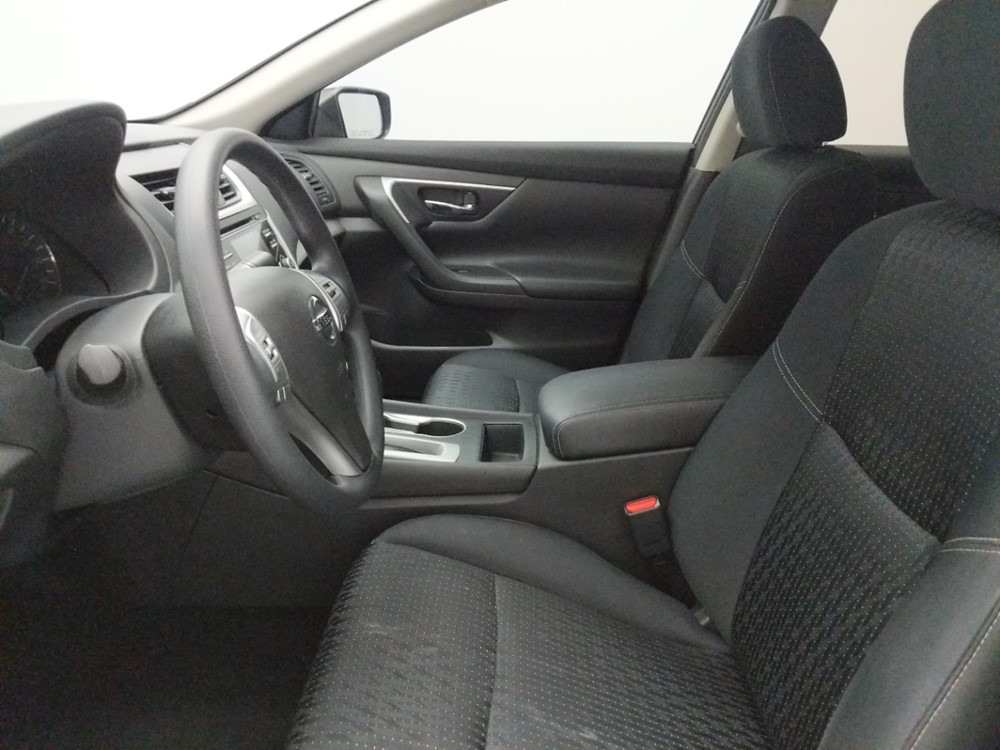 2016 Nissan Altima - Driver Front Seat