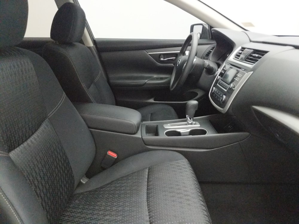 2016 Nissan Altima - Passenger Front Seat