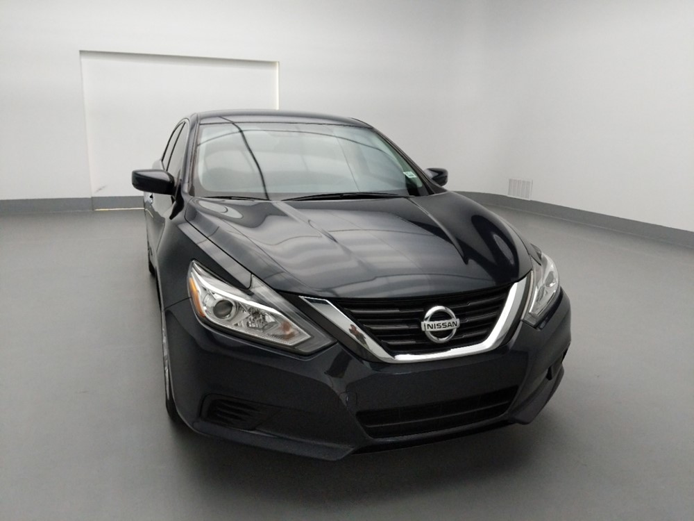 2016 Nissan Altima - Passenger Front Hood