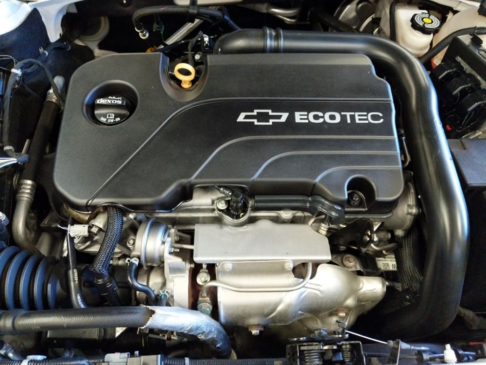 2017 Chevrolet Malibu - Engine