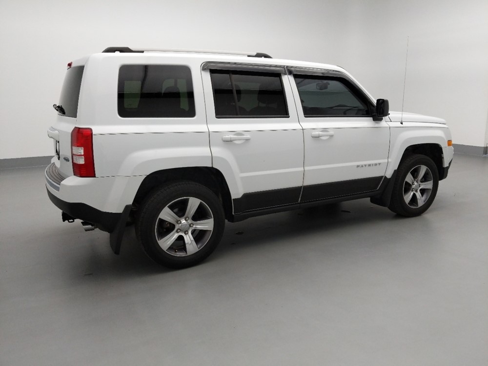 2016 Jeep Patriot - Passenger Rear Side