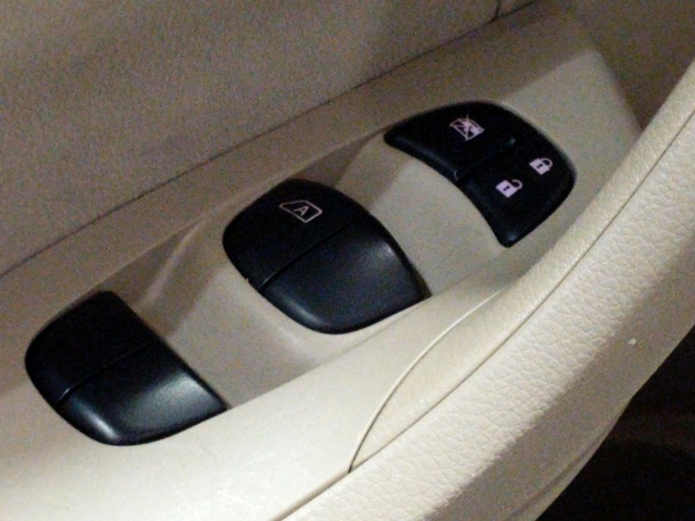2015 Nissan Altima - Driver Power Windows/Lock Control