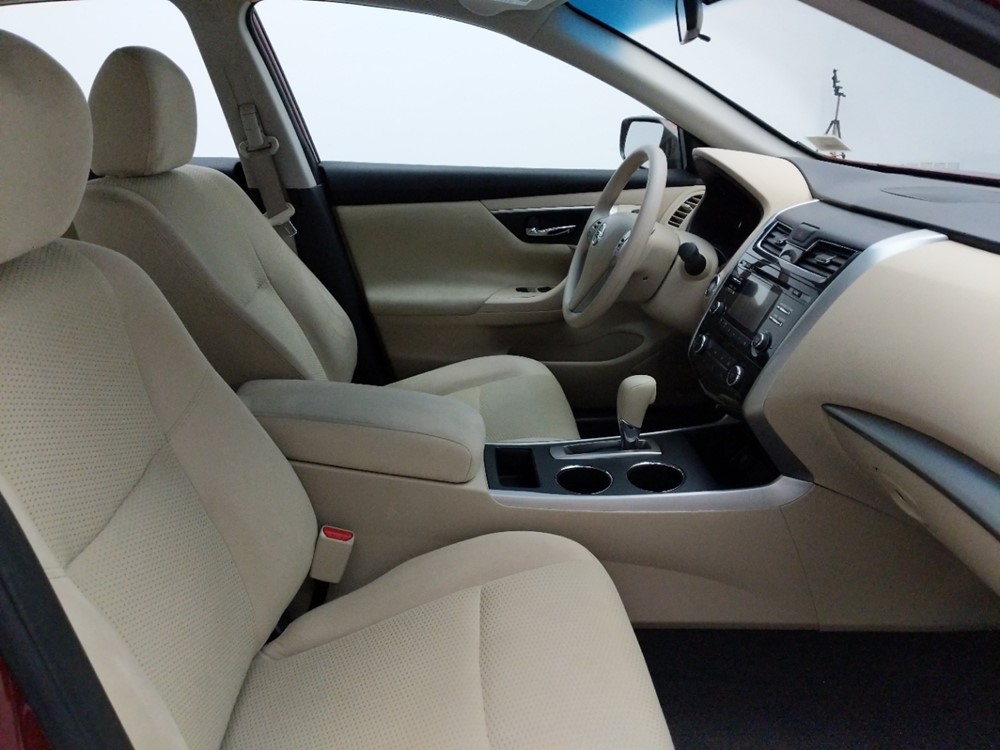 2015 Nissan Altima - Passenger Front Seat
