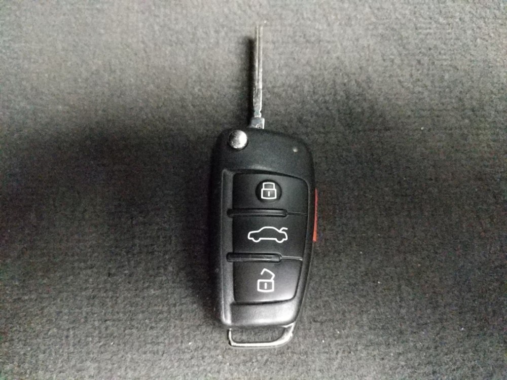 2016 Audi A3 - Keys