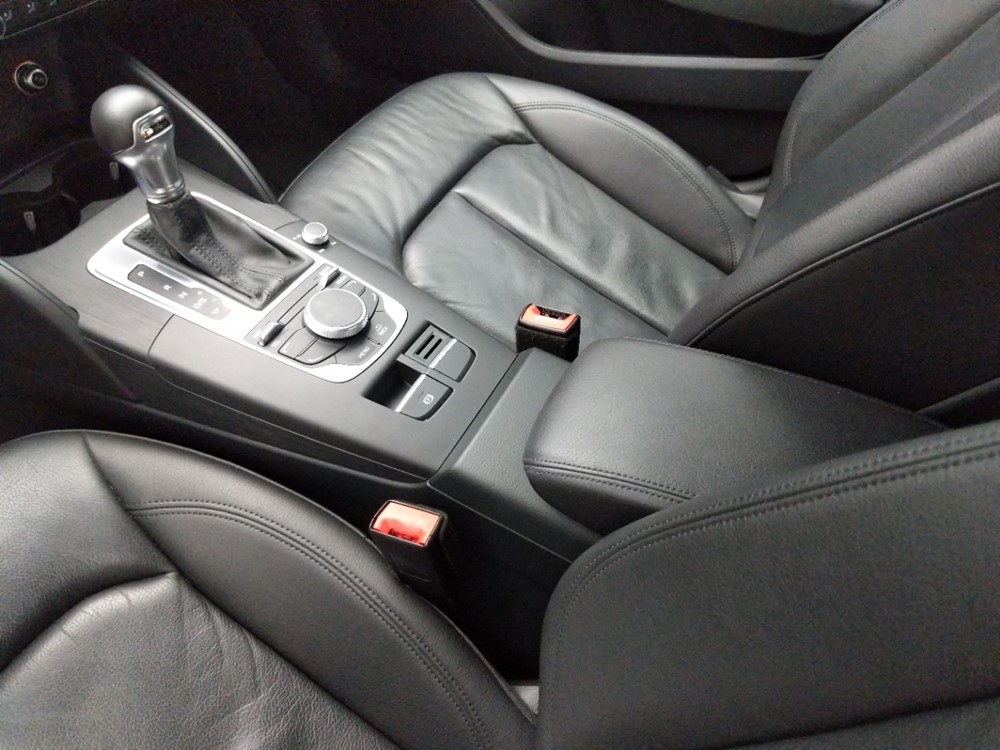 2016 Audi A3 - Center Console/Cup Holders
