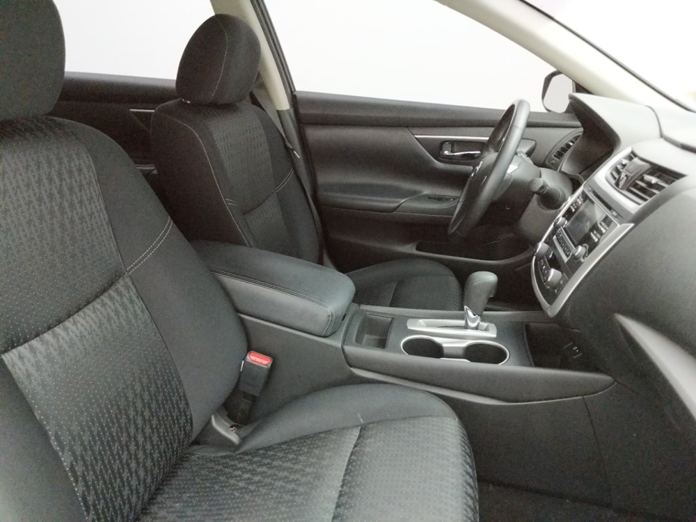 2016 Nissan Altima - Passenger Front Seat