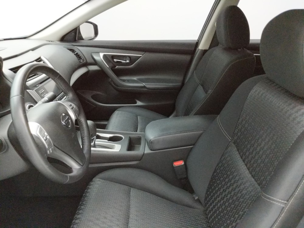 2016 Nissan Altima - Driver Front Seat