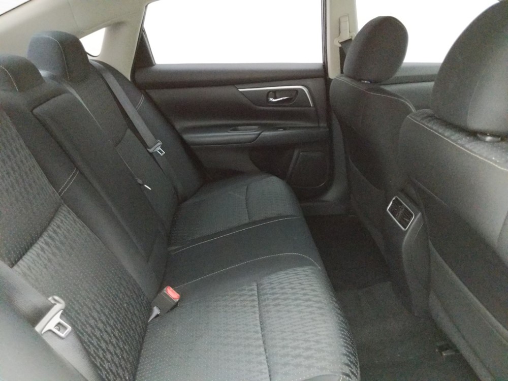 2016 Nissan Altima - Passenger Rear Seat