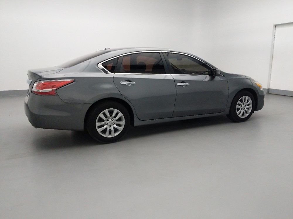2015 Nissan Altima - Passenger Rear Side