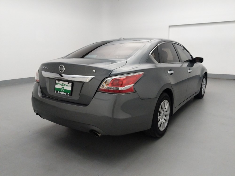 2015 Nissan Altima - Passenger Rear Bumper