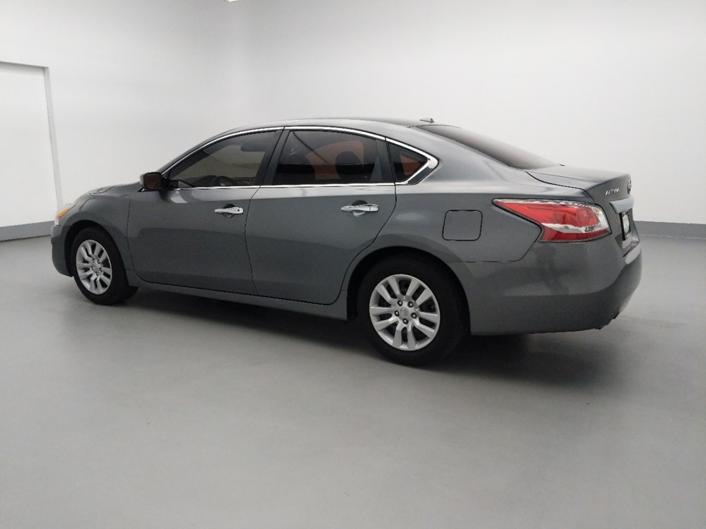 2015 Nissan Altima - Driver Rear Side