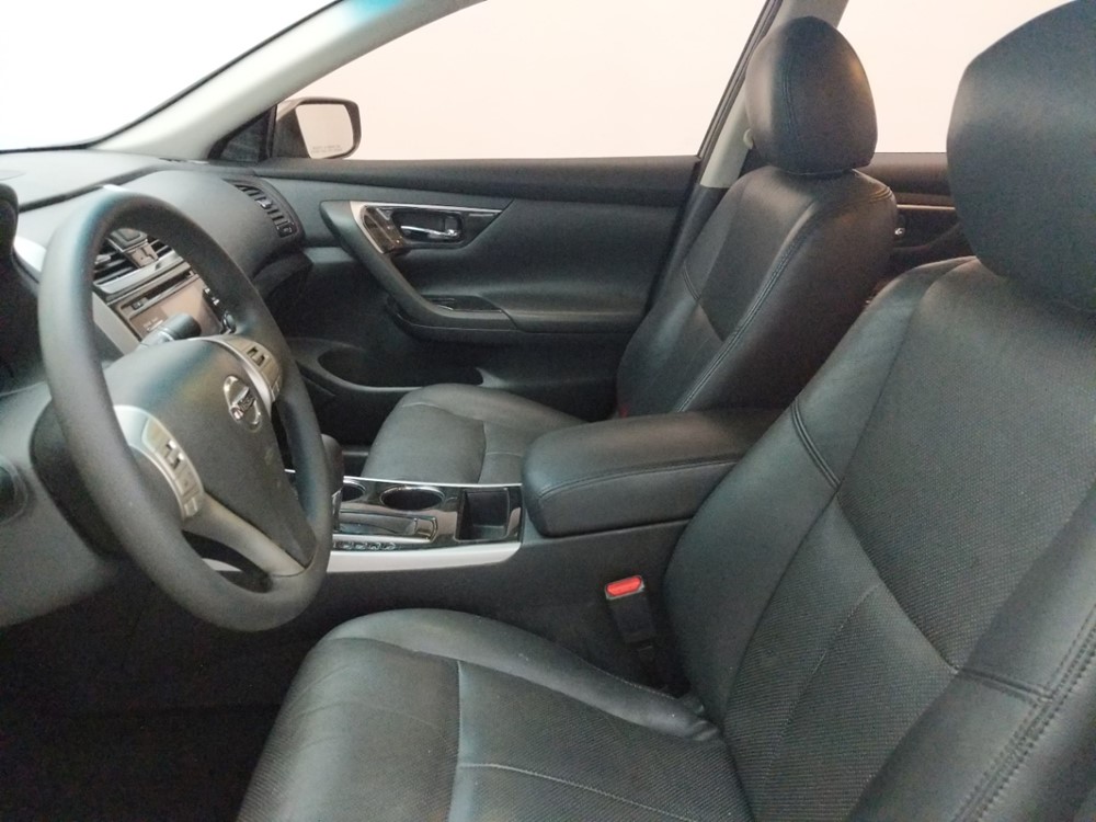 2015 Nissan Altima - Driver Front Seat