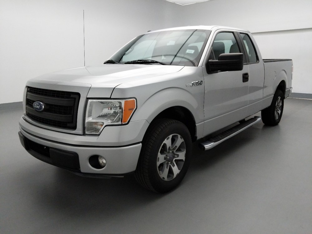 2014 Ford F-150 - Driver Front Bumper