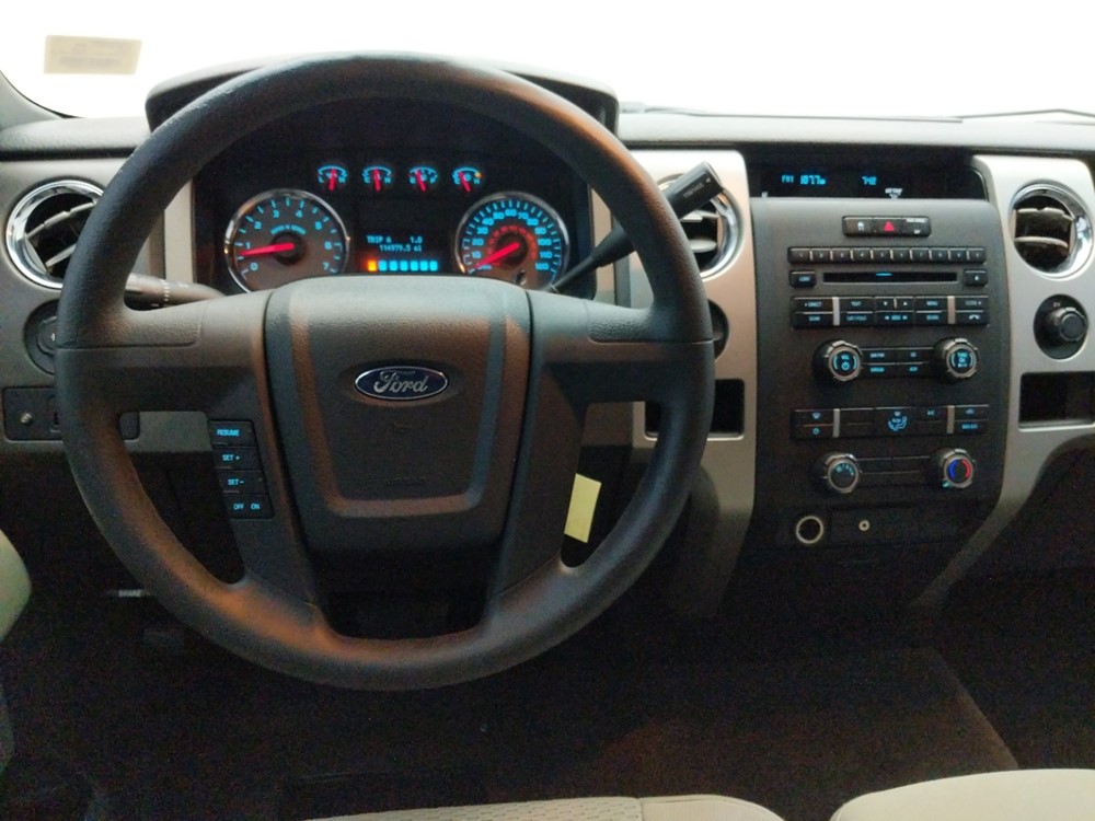 2009 Ford F-150 - Driver Dash