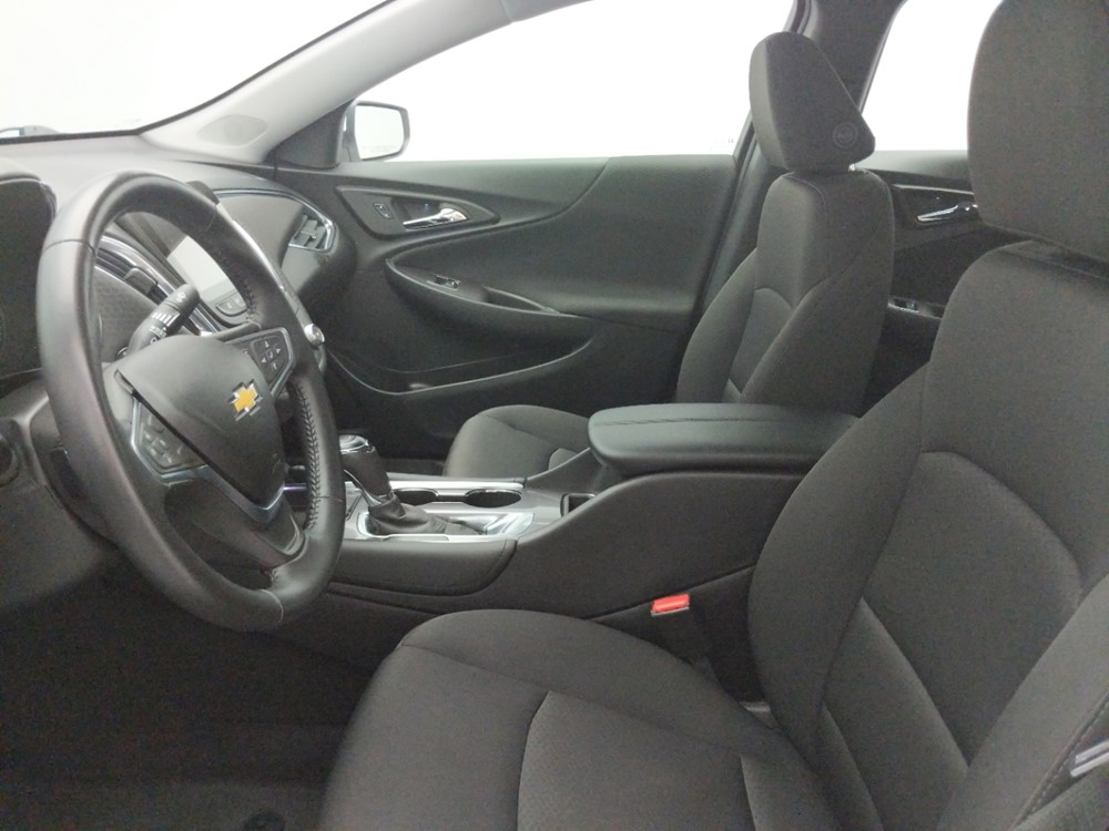 2018 Chevrolet Malibu - Driver Front Seat