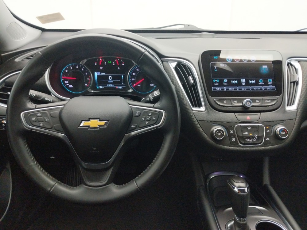 2018 Chevrolet Malibu - Driver Dash