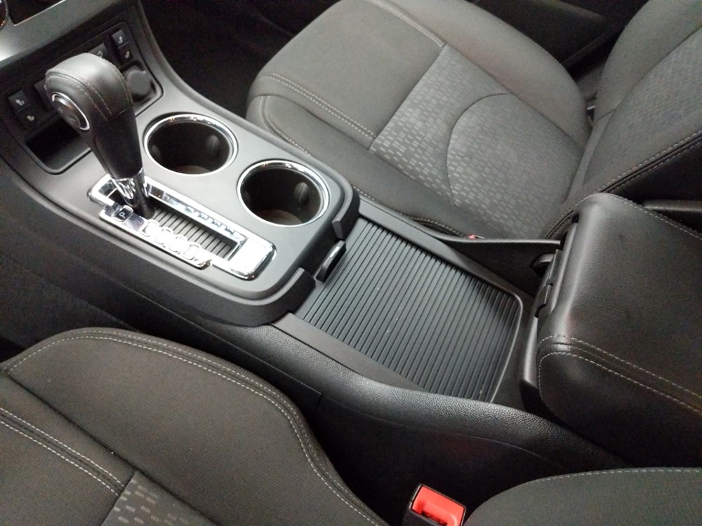 2016 GMC Acadia - Center Console/Cup Holders