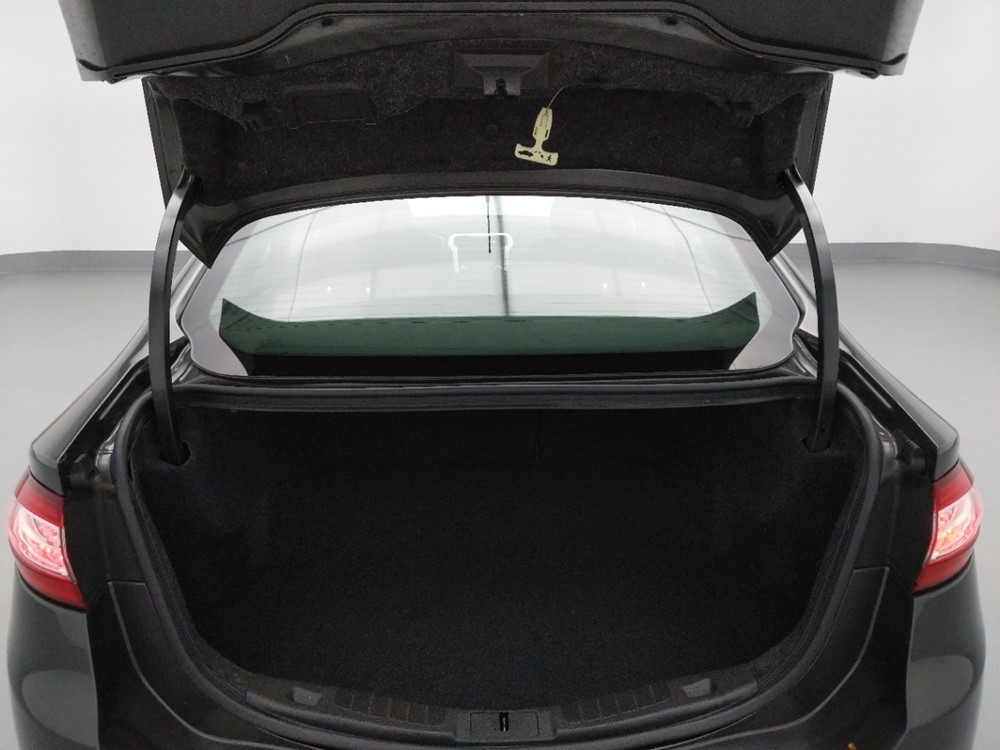 2016 Ford Fusion - Trunk