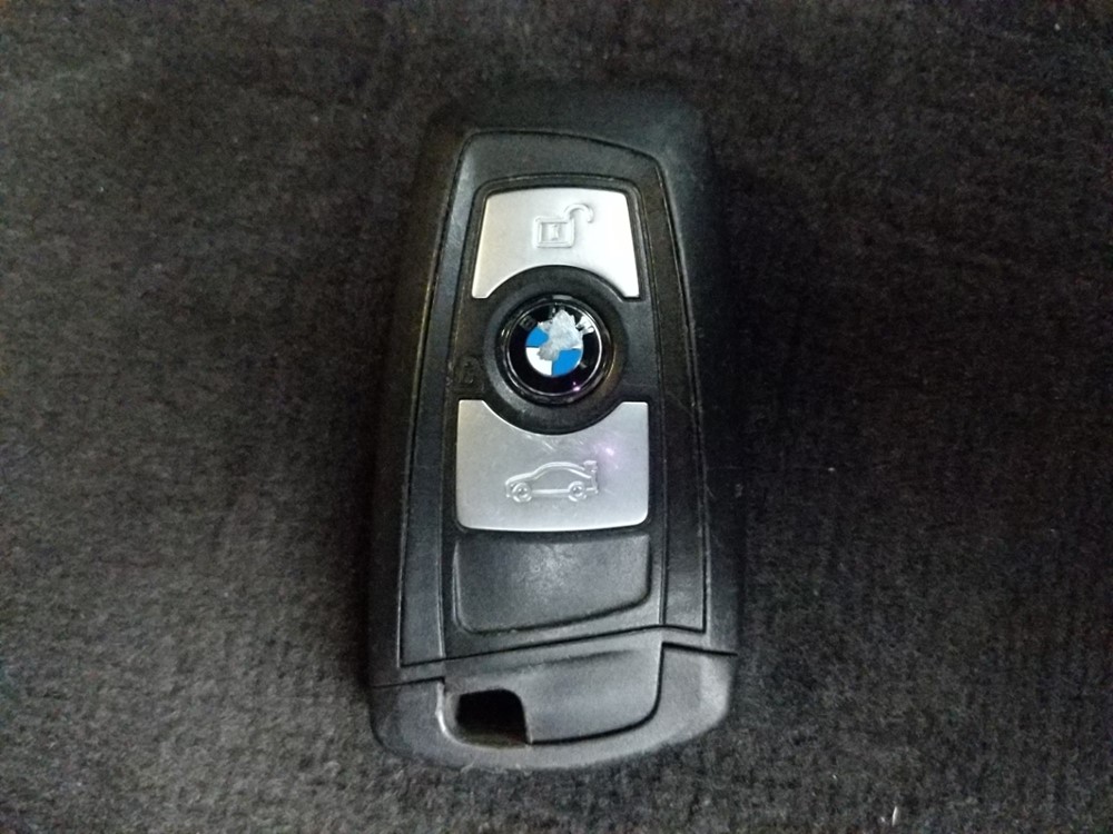 2013 BMW 320i - Keys