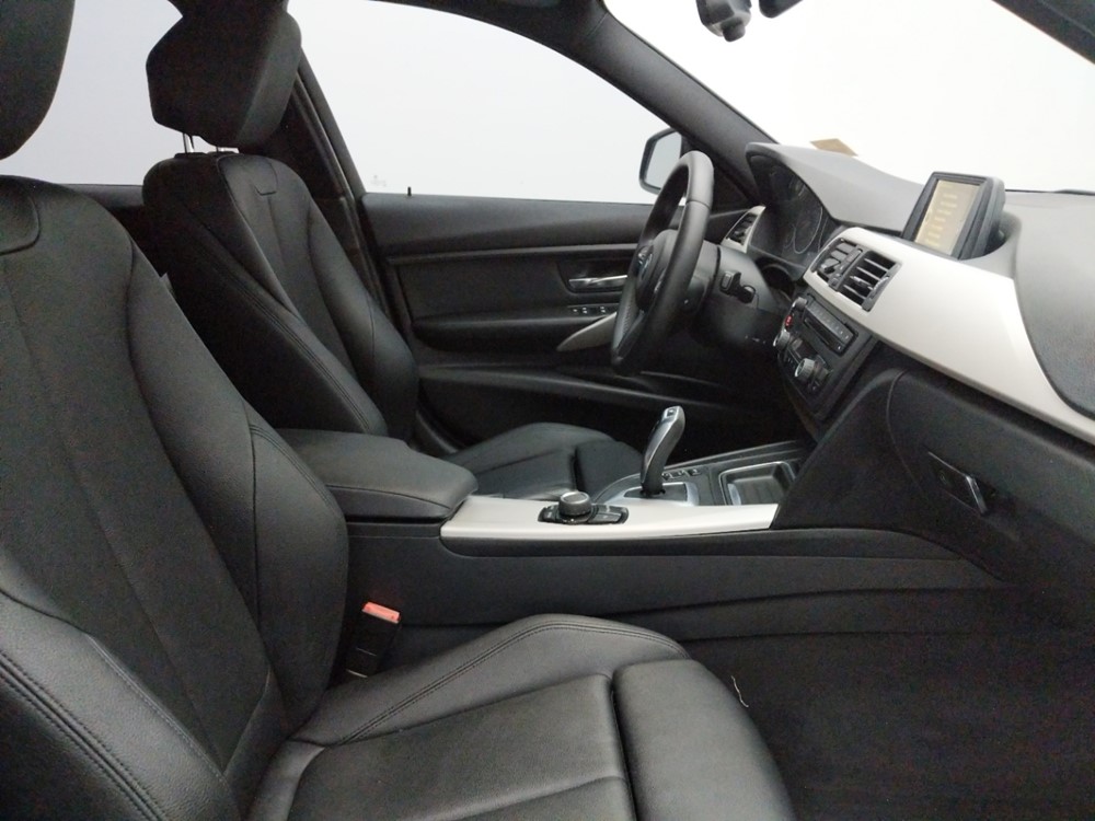 2013 BMW 320i - Passenger Front Seat