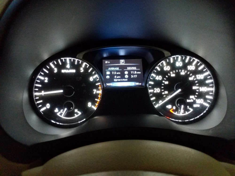 2016 Nissan Altima - Odometer Close Up