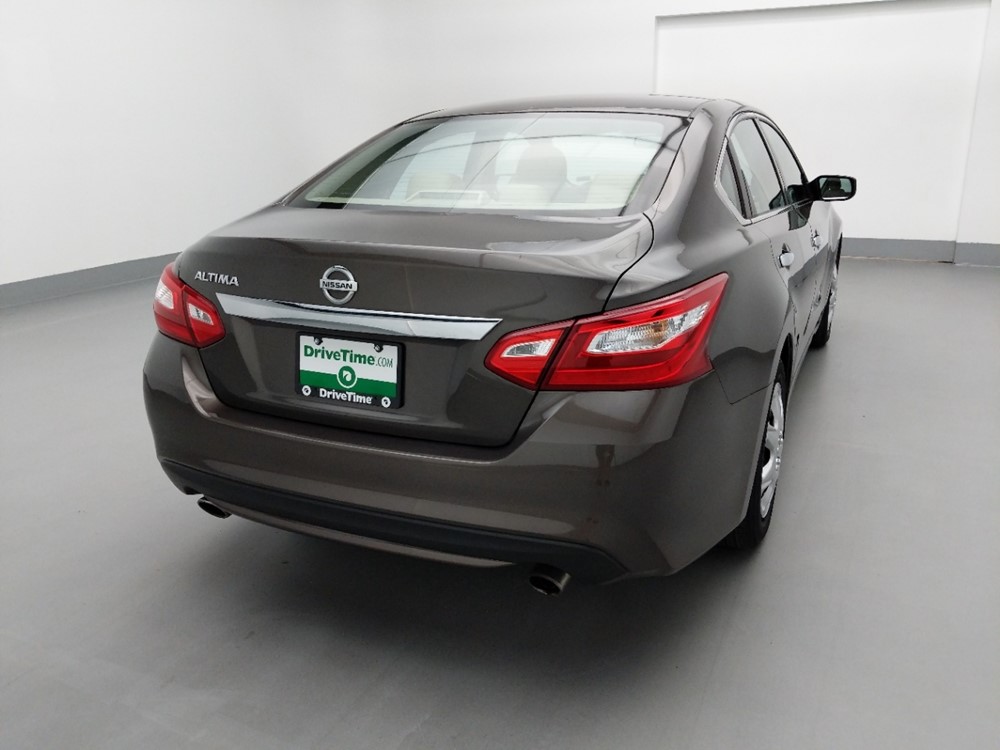 2016 Nissan Altima - Passenger Rear Trunk