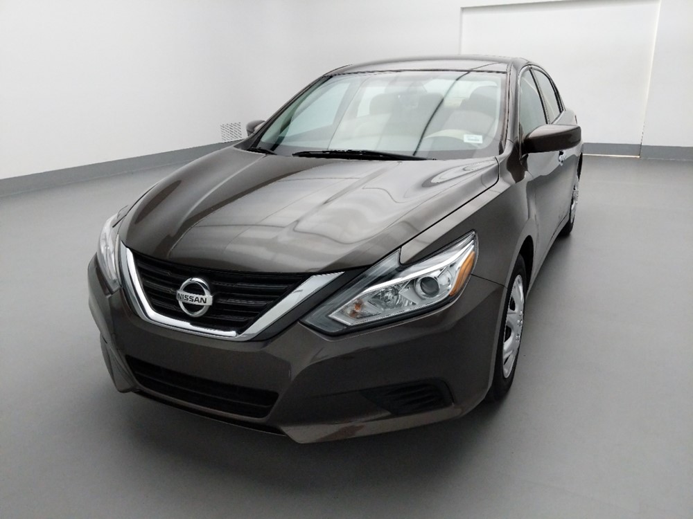 2016 Nissan Altima - Driver Front Hood