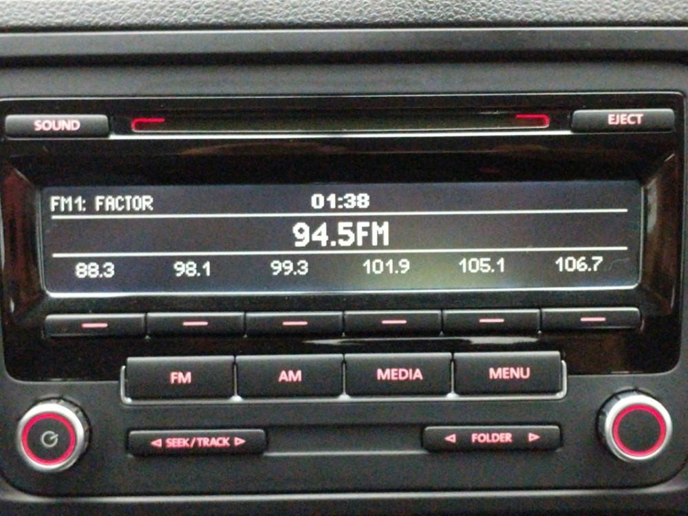 2012 Volkswagen Jetta - Stereo Package