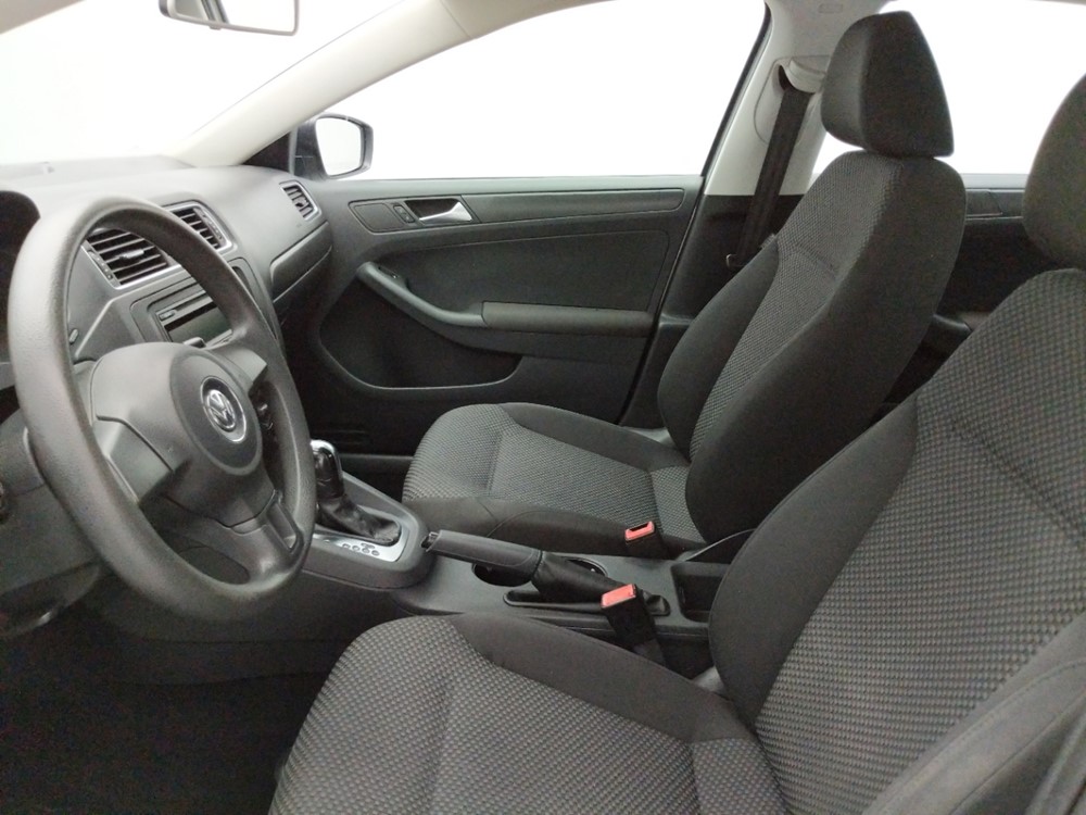2012 Volkswagen Jetta - Driver Front Seat