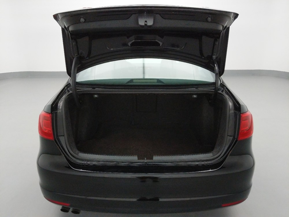 2011 Volkswagen Jetta - Trunk