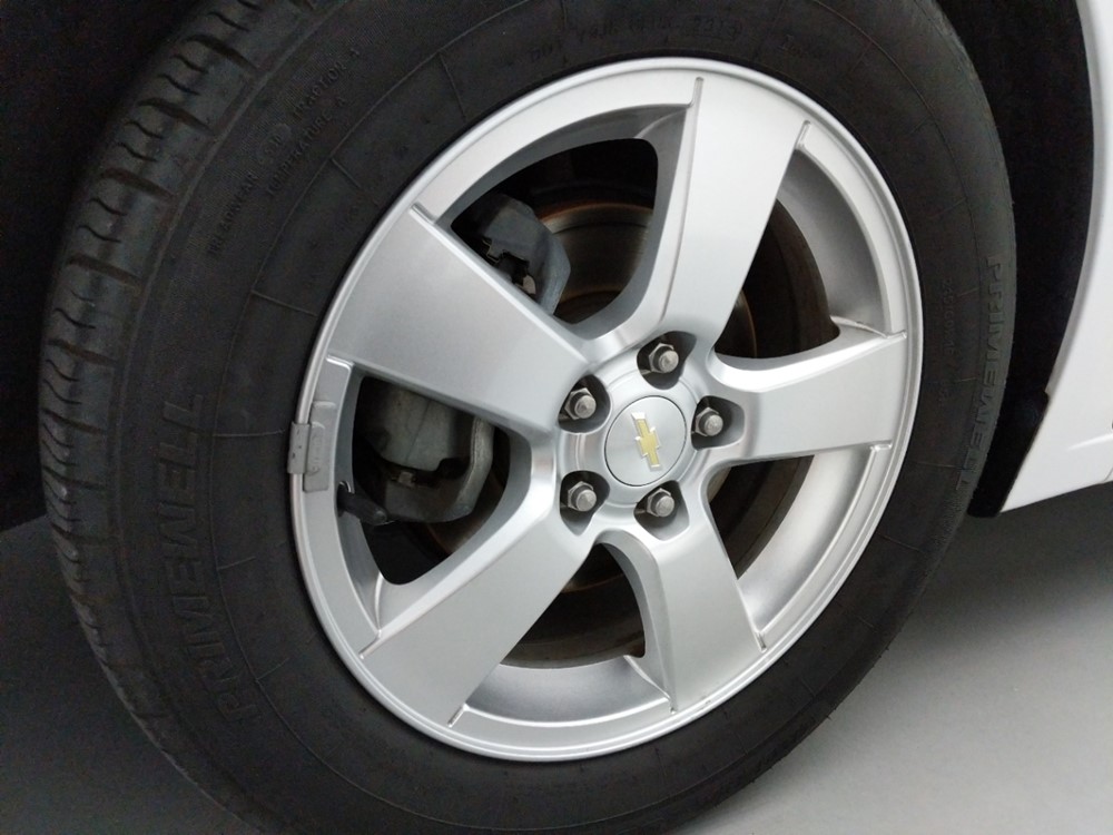 2016 Chevrolet Cruze - Wheel