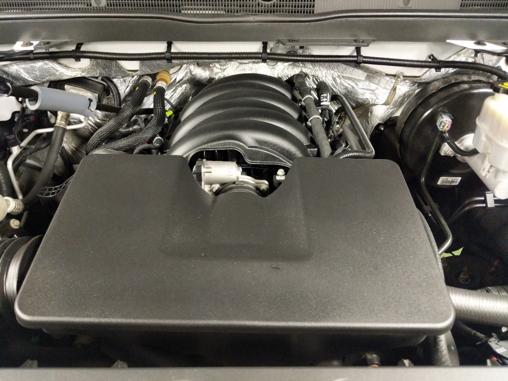 2015 Chevrolet Silverado 1500 - Engine