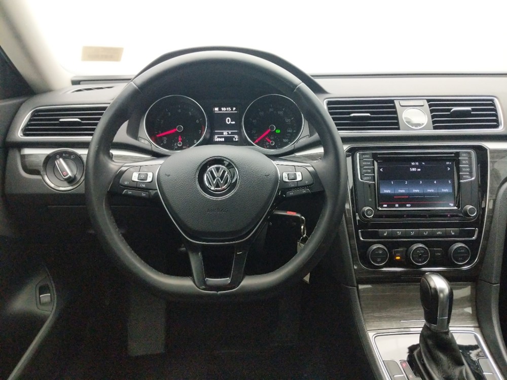 2016 Volkswagen Passat - Driver Dash