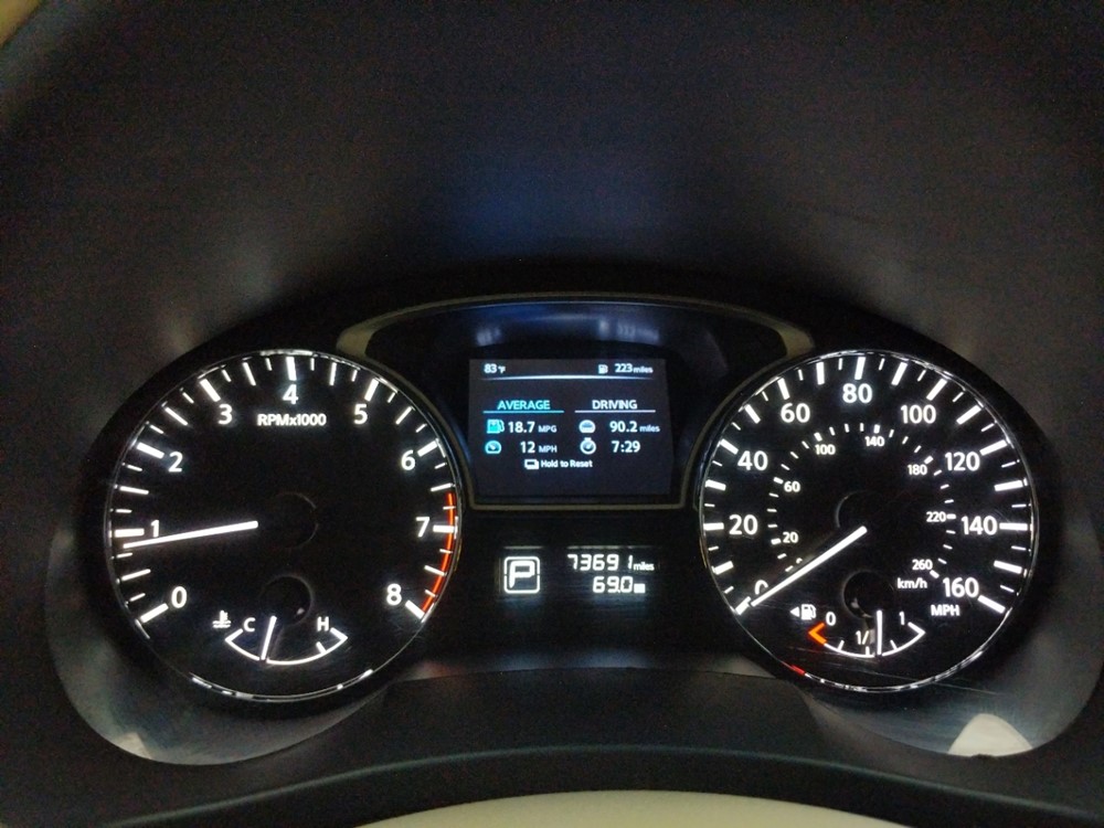 2015 Nissan Altima - Odometer Close Up