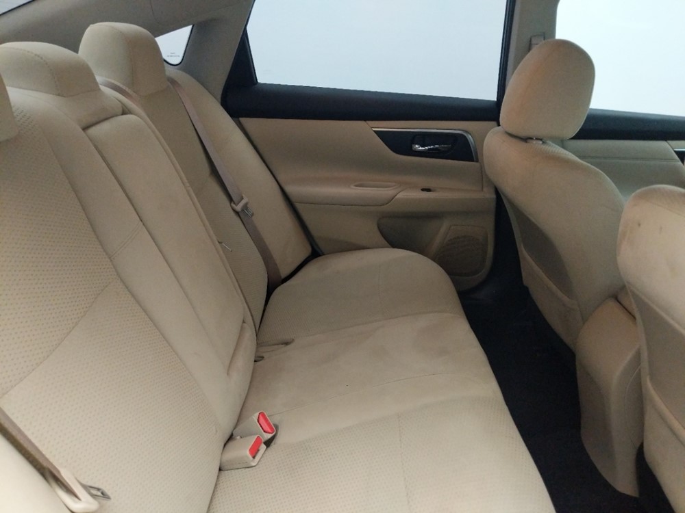 2015 Nissan Altima - Passenger Rear Seat