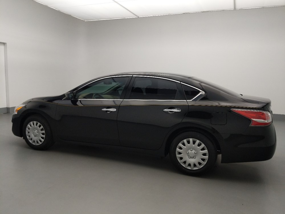 2015 Nissan Altima - Driver Rear Side