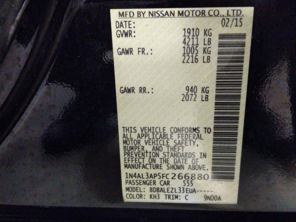 2015 Nissan Altima - VIN Plate
