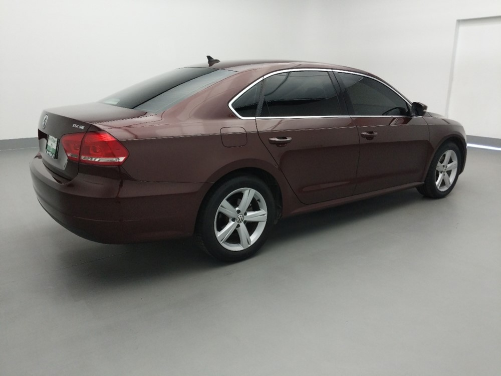 2014 Volkswagen Passat - Passenger Rear Side