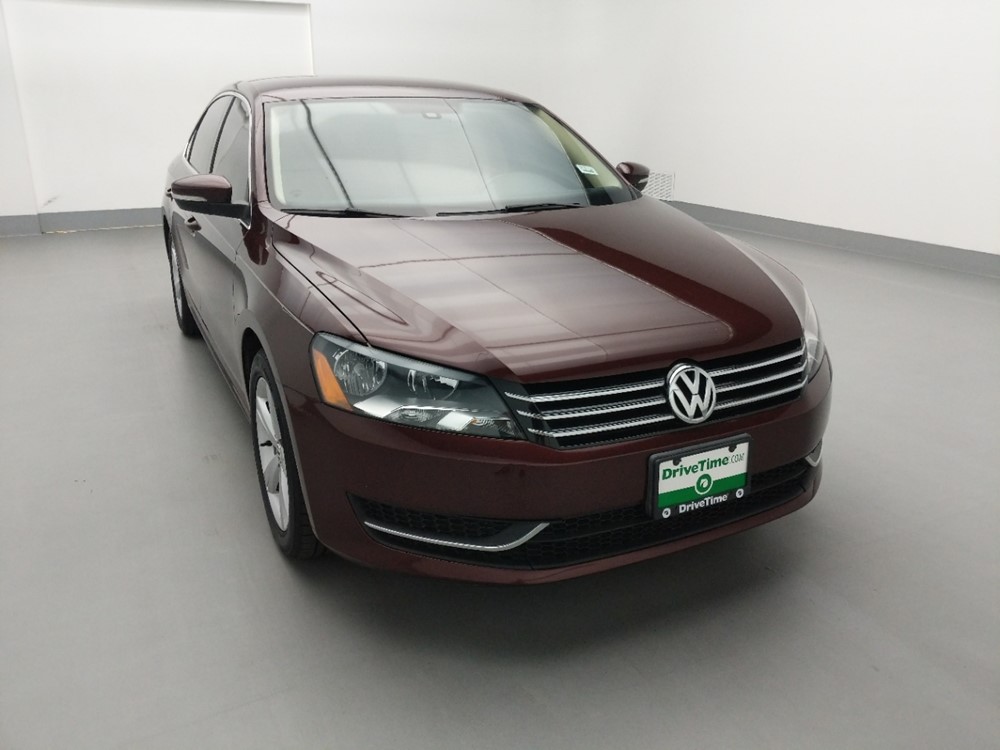 2014 Volkswagen Passat - Passenger Front Hood