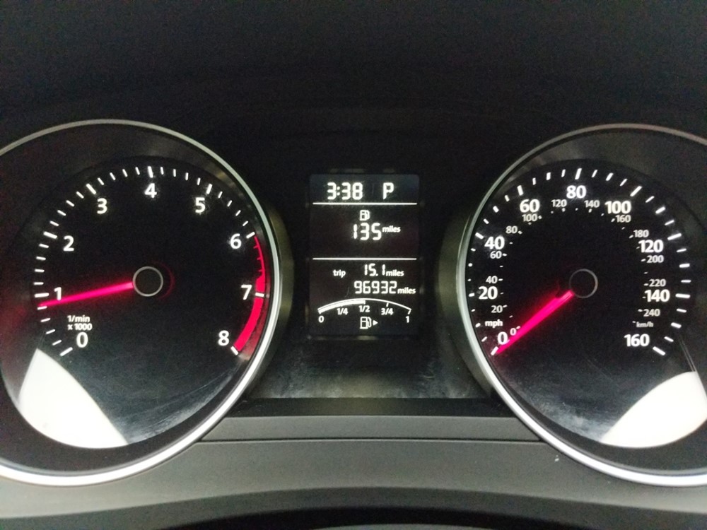 2015 Volkswagen Jetta - Odometer Close Up