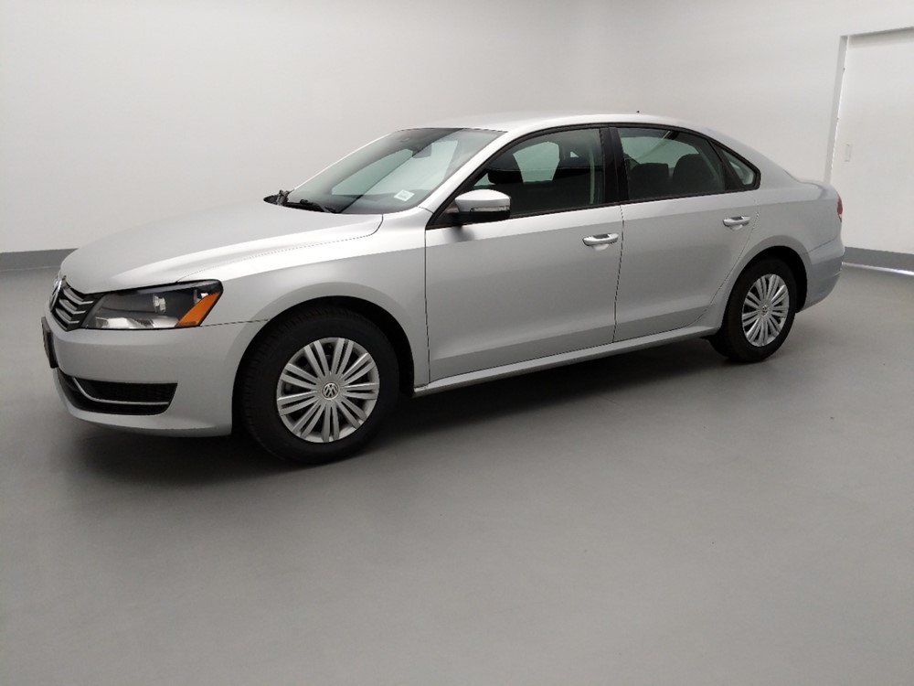 2015 Volkswagen Passat - Driver Front Side