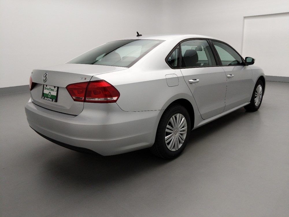 2015 Volkswagen Passat - Passenger Rear Bumper