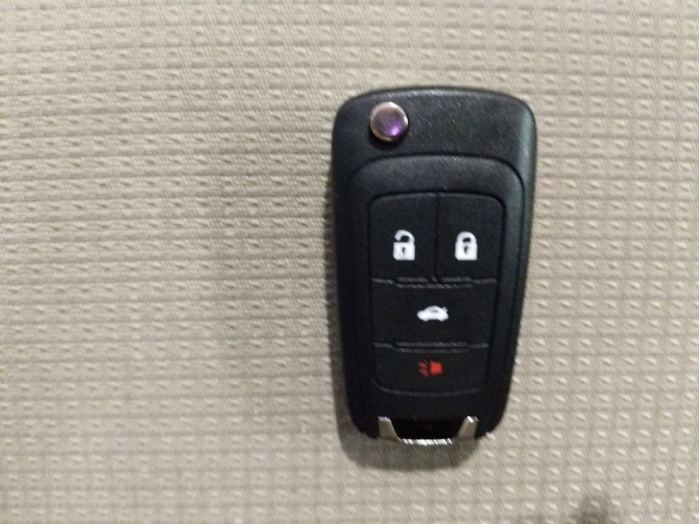 2016 Chevrolet Malibu - Keys
