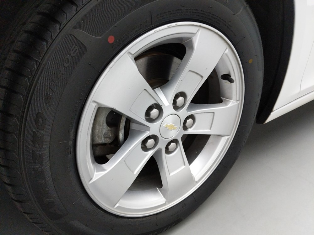 2016 Chevrolet Malibu - Wheel