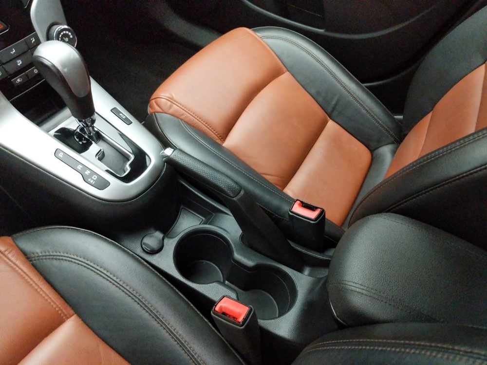 2014 Chevrolet Cruze - Center Console/Cup Holders